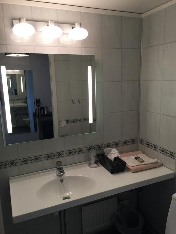 Hotell Smedjan Pajala Oda fotoğraf