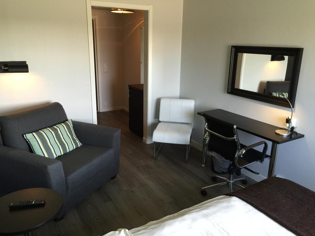 Hotell Smedjan Pajala Oda fotoğraf